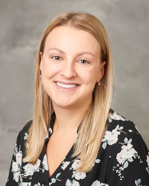 Dr. Stephanie Sarah Defreitas - Bothell, WA - Oncology, Oncologist