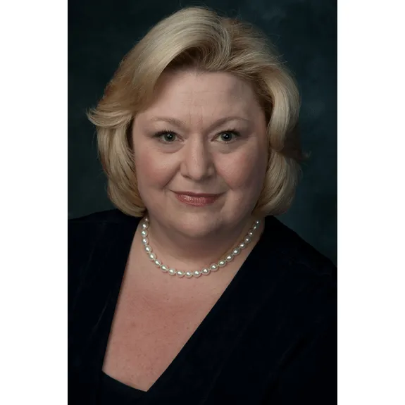 Dr. Eva Aniko Olah, MD - NORWALK, CT - Obstetrics & Gynecology, Gynecologic Oncology