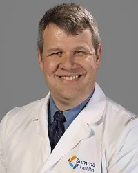 Dr. Kenneth W Wells, MD - Akron, OH - Internal Medicine