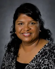 Dr. Minu Daniel George, MD - New Hyde Park, NY - Pediatrics, Internist/pediatrician