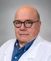 Dr. Benjamin Bernstein, MD