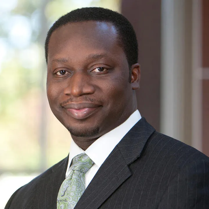 Dr. Edwin Laryea Annan, MD - Elkhart, IN - Internal Medicine