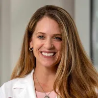 Dr. Amy M Moore, MD - Columbus, OH - Plastic Surgery, Dermatology, Family Medicine