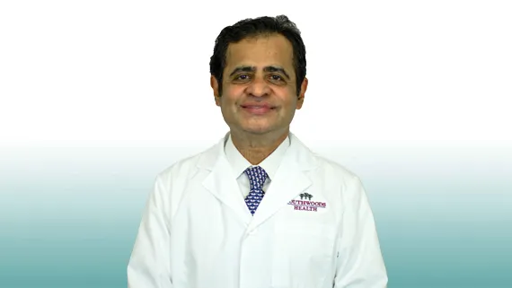 Dr. P.y. Solanki, MD - Youngstown, OH - Internal Medicine, Family Medicine
