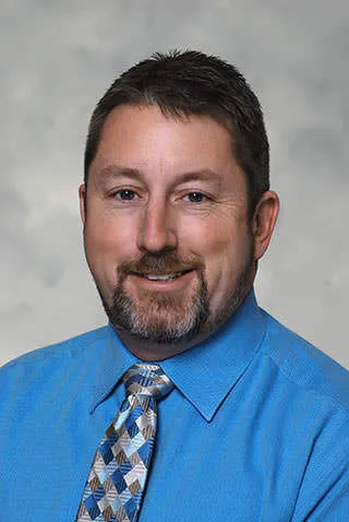 Dr. Kevin L Jones, MD - Mooresville, IN - Pediatrics, Internist/pediatrician