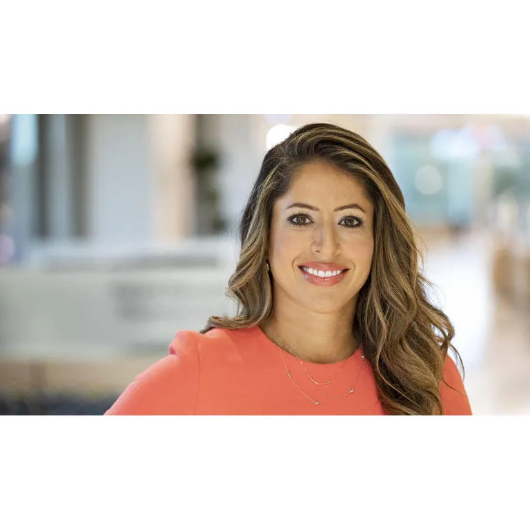 Dr. Sylvia Susana Gray - Edmond, OK - Hand Surgery, Hand Surgeon, Plastic Surgeon