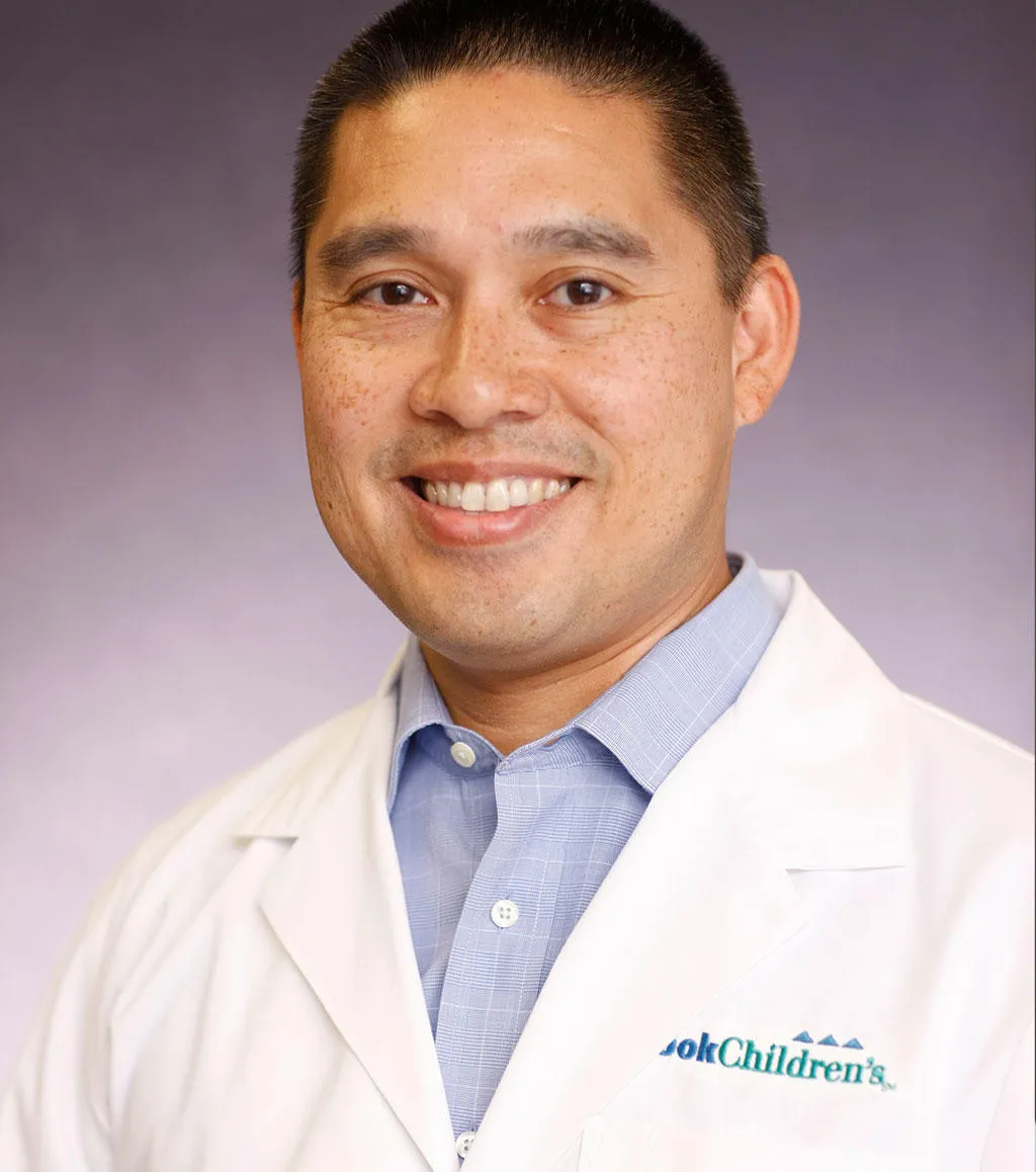 Dr. Marcus Ozaeta, MD - Fort Worth, TX - Pediatrics, Internist/pediatrician