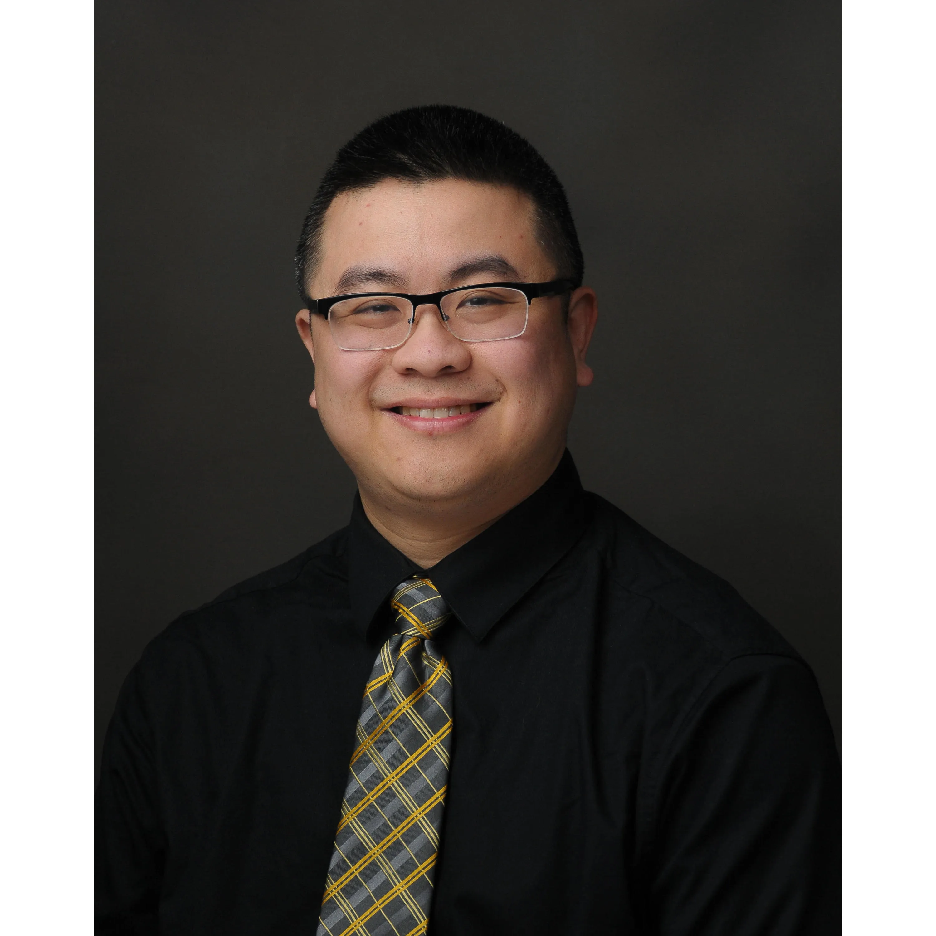 Dr. Raymond Ganyen Lau, MD - Patchogue, NY - Surgery, Endocrinology,  Diabetes & Metabolism