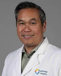 Dr. Leo D Clavecilla, MD - Akron, OH - Internal Medicine