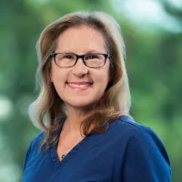 Dr. Dinea Desouza, MD - Gaithersburg, MD - Pediatrics