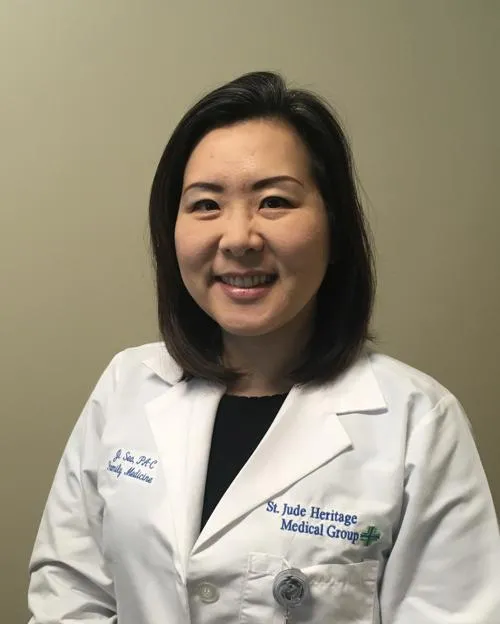 Dr. Jenna Seo Jiyeun Kim - Fullerton, CA - Family Medicine
