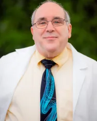 Dr. Alex Kosloff, MD - Aberdeen, WA - Internal Medicine