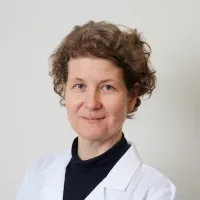 Dr Kamila Seilhan, DO - New York, NY - Family Medicine, Internal Medicine