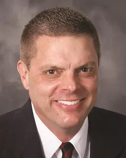 Dr. Thaddaeus Main Poe, MD - Avon, IN - Family Medicine