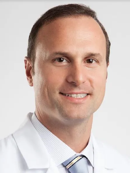 Dr. Michael John Hernandez, MD - Miami, FL - Pulmonology
