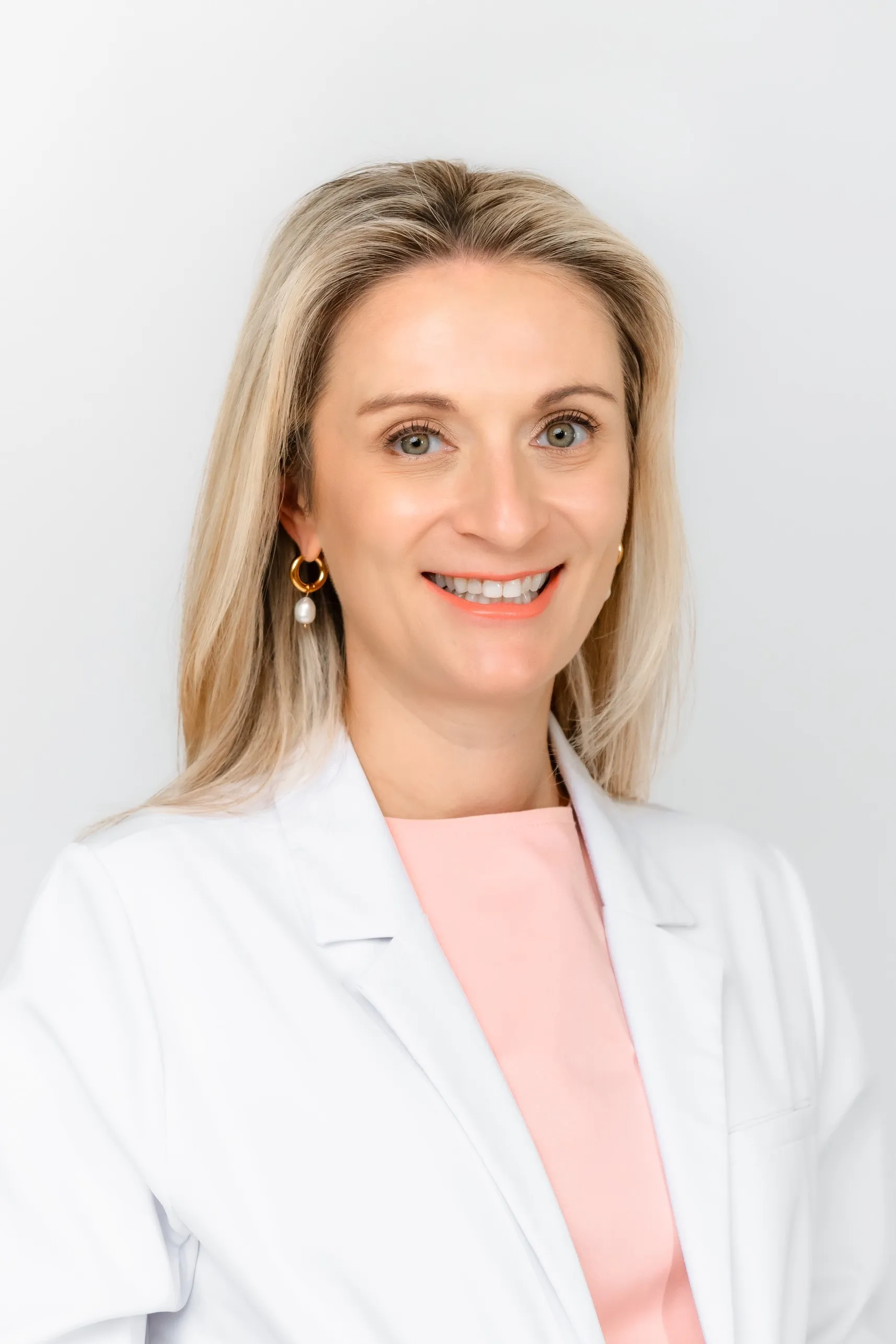Dr. Laura Tasan, MD - Pascagoula, MS - Rheumatology, Pediatric Rheumatology