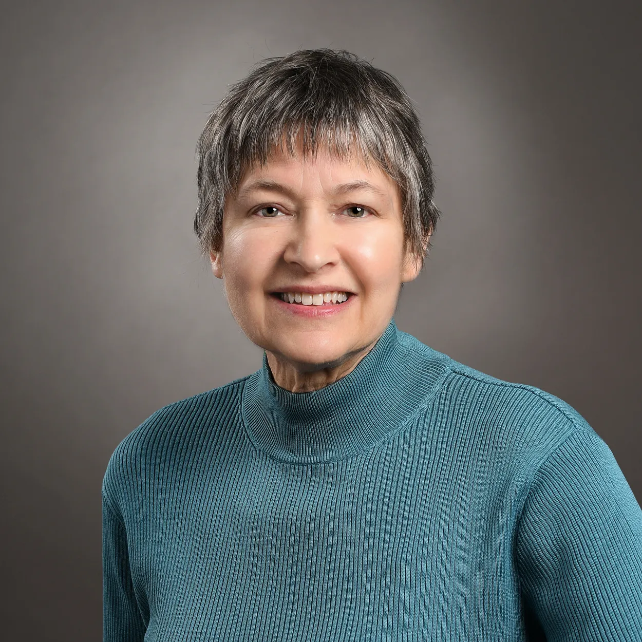 Dr. Sharon L. Dellagrotta, MD - Bedford, NH - Pediatrics, Internist/pediatrician