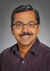 Dr. Binod Balakrishnan, MD - Milwaukee, WI - Internal Medicine