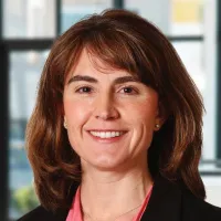 Dr. Laura E Ryan, MD