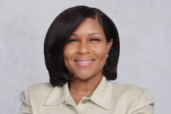 Dr. Tiomara Paylor, MD - Arlington, VA - Podiatry, Foot & Ankle Surgery