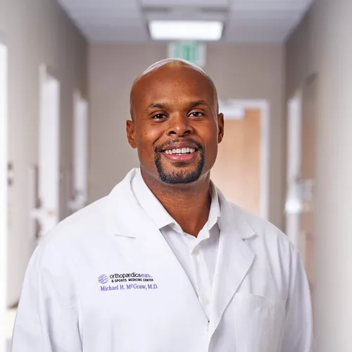 Dr. Michael Howard Mcgraw, MD - Greenville, NC - Orthopedic Surgery, Sports Medicine