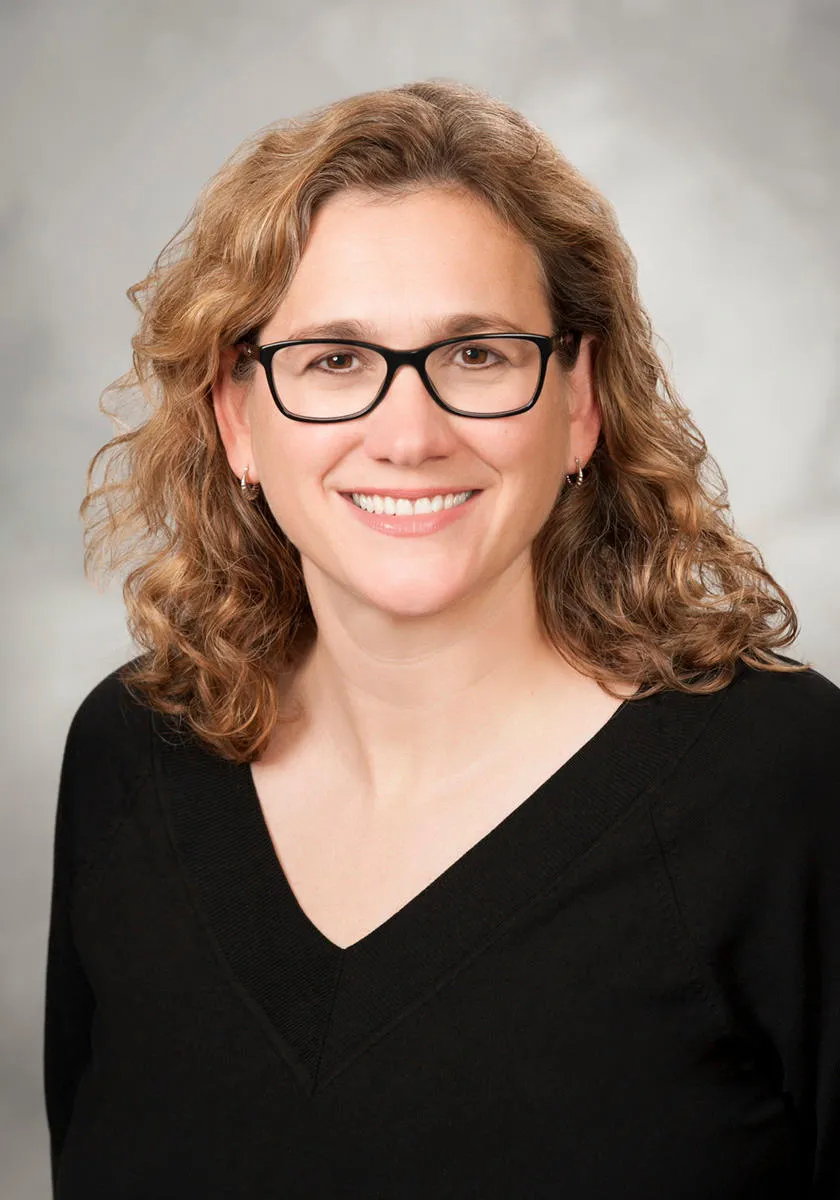 Dr. Pamela Susanne Davies, MD