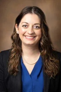 Dr. Lauren Prats Porras, MD - Nashville, TN - Orthopedic Surgery, Family Medicine