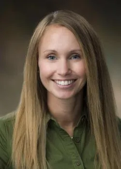 Dr. Elizabeth Bentley - Baytown, TX - Pediatrics, Internist/pediatrician