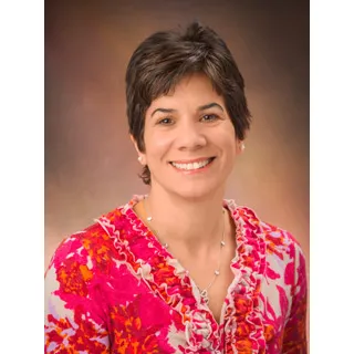 Dr. Elaine Gonzalez, DO - Kennett Square, PA - Pediatrics, Internist/pediatrician