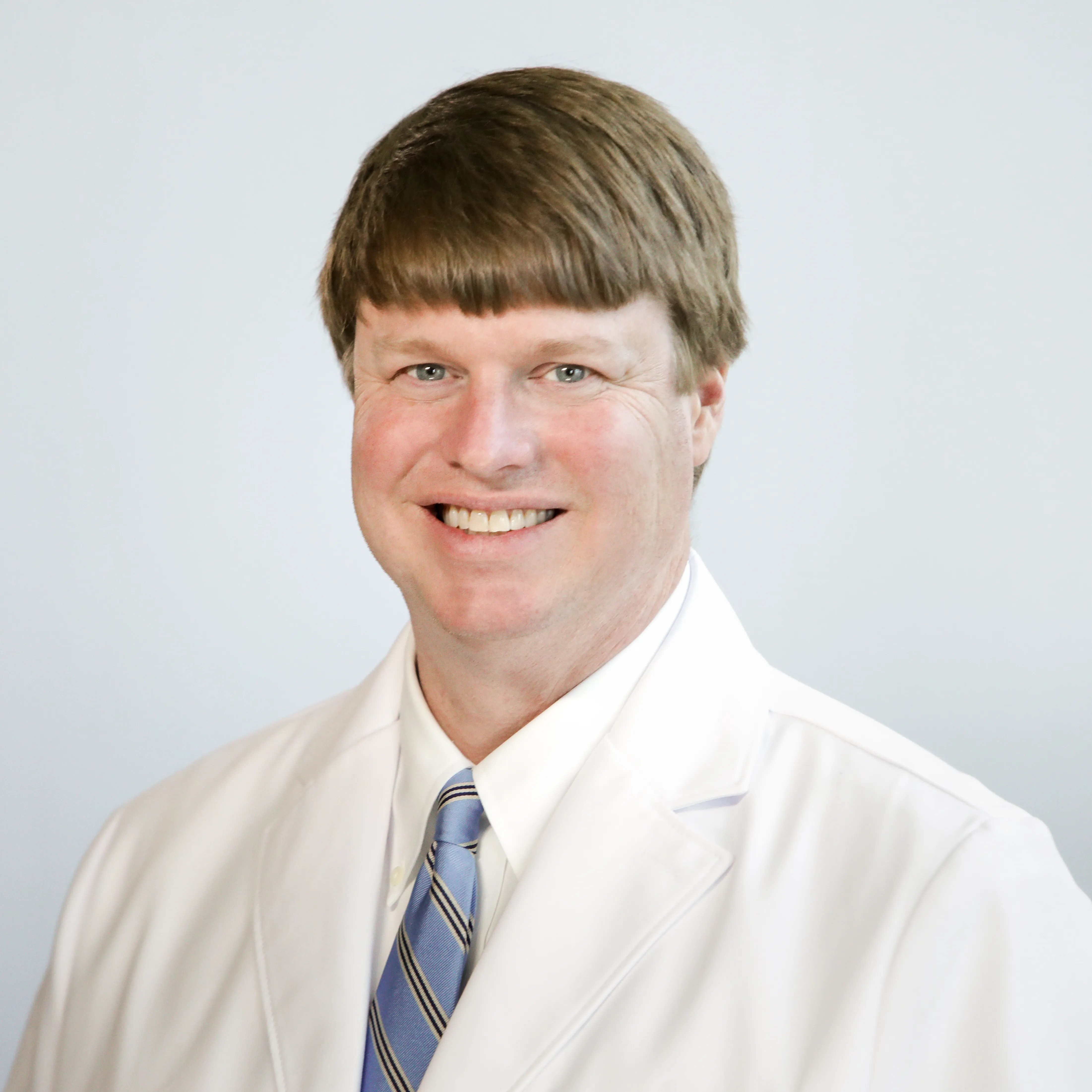 Dr. Bradley T Sumrall, MD - Warner Robins, GA - Oncology